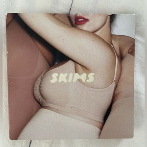 NWT SKIMS maternity/ nursing bra in nude. Size S/M